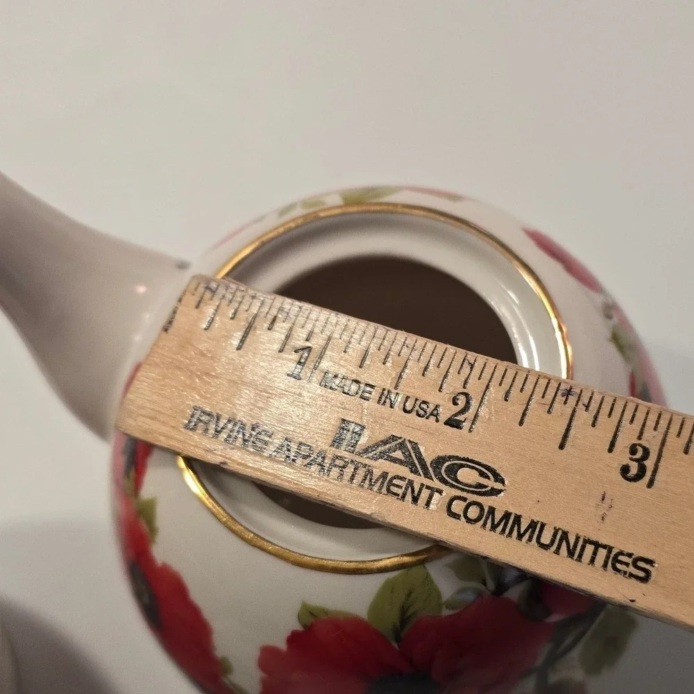 Unbranded charming tea